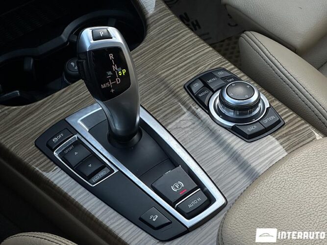 BMW X3 2.8i 41 interauto-car