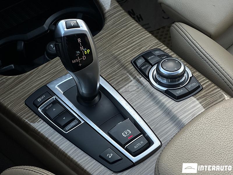 BMW X3 2.8i 21 automobil-interauto