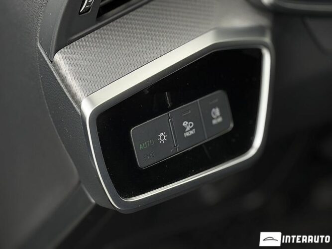 Audi A6 44 interauto-car