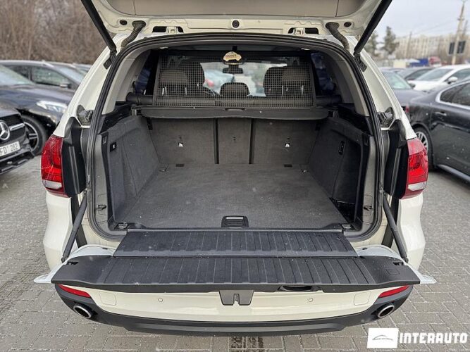 BMW X5 2.5D 37 interauto-car