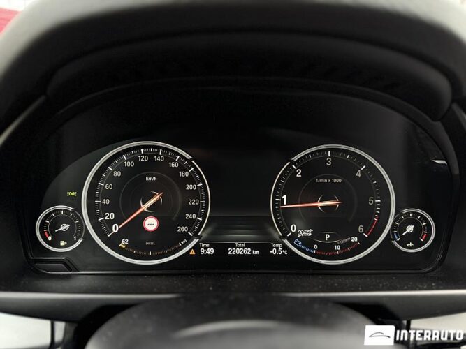 BMW X5 2.5D 45 interauto-car