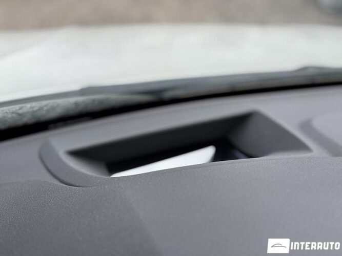 BMW X5 2.5D 43 interauto-car