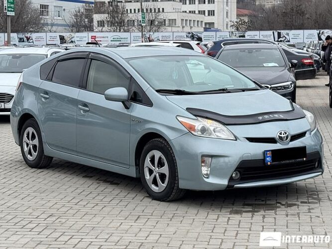 Toyota Prius 40 interauto-car