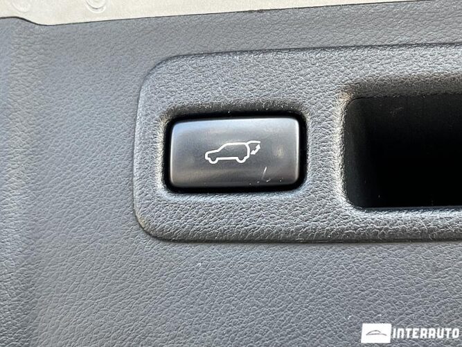 Lexus NX 300H 53 interauto-car