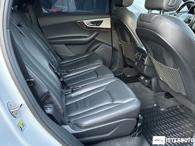 Audi Q7 53 interauto-car