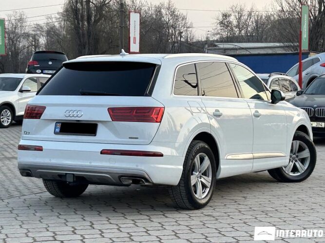 Audi Q7 37 interauto-car