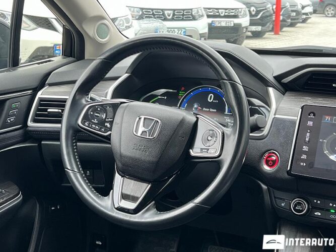 Honda Clarity 41 interauto-car