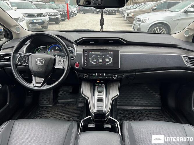 Honda Clarity 37 interauto-car