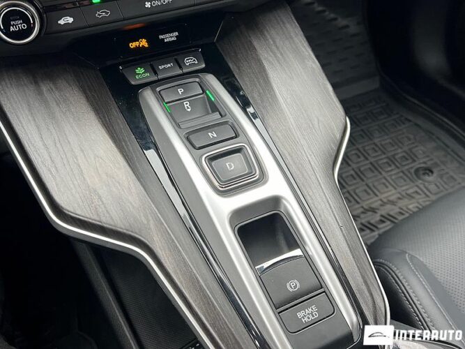 Honda Clarity 45 interauto-car