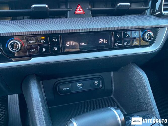 Kia Sportage 38 interauto-car