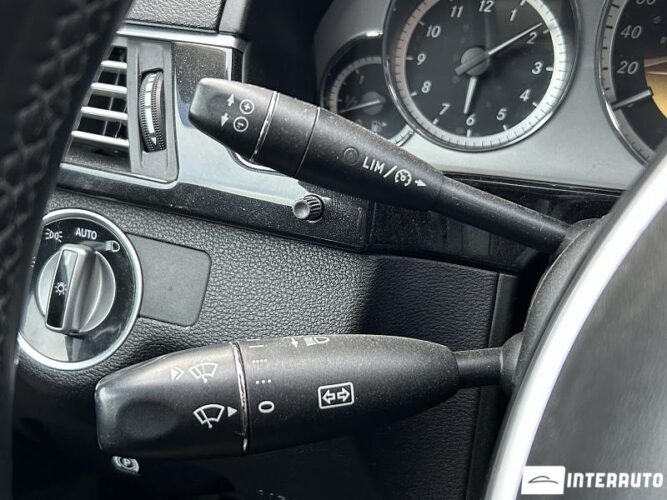 Mercedes E 200 41 interauto-car