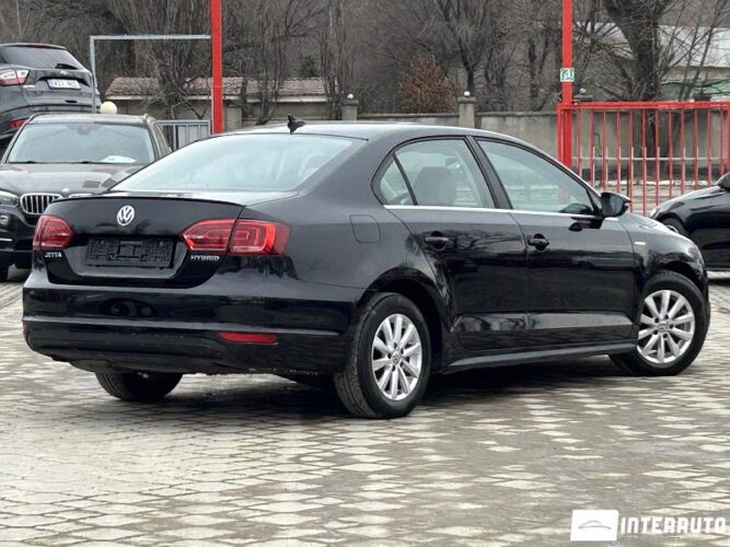 Volkswagen Jetta 33 interauto-car