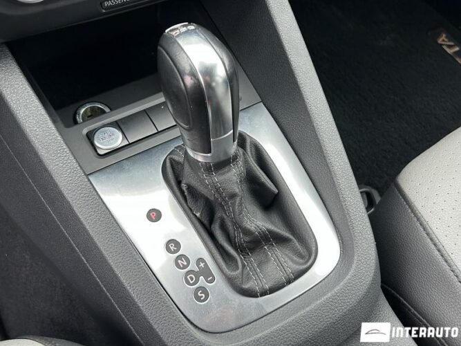 Volkswagen Jetta 45 interauto-car