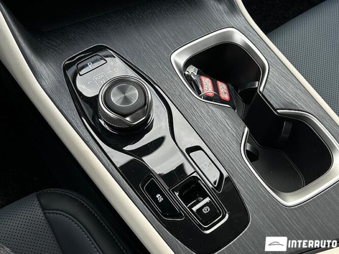 Lexus RZ 450e 50 interauto-car