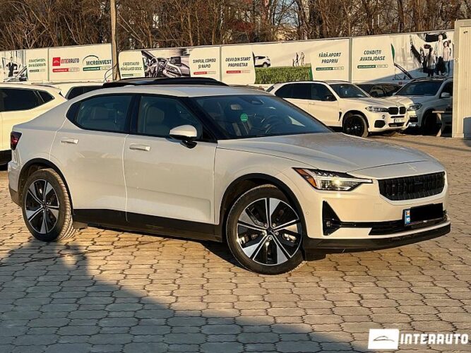 Volvo Polestar 2 30 interauto-car
