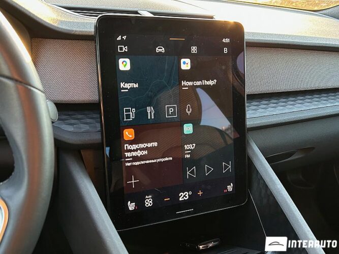 Volvo Polestar 2 36 interauto-car