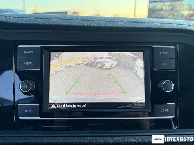 Volkswagen Jetta 42 interauto-car