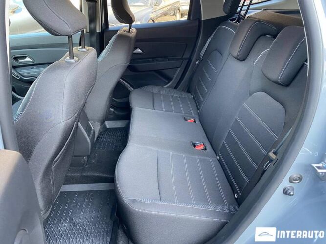 Dacia Duster 43 interauto-car