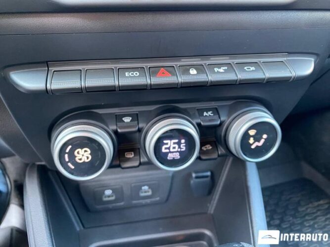 Dacia Duster 38 interauto-car