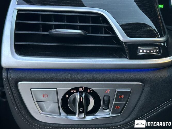 BMW 740 43 interauto-car