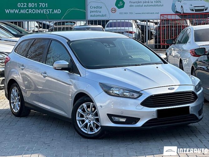 Ford Focus 31 interauto-car