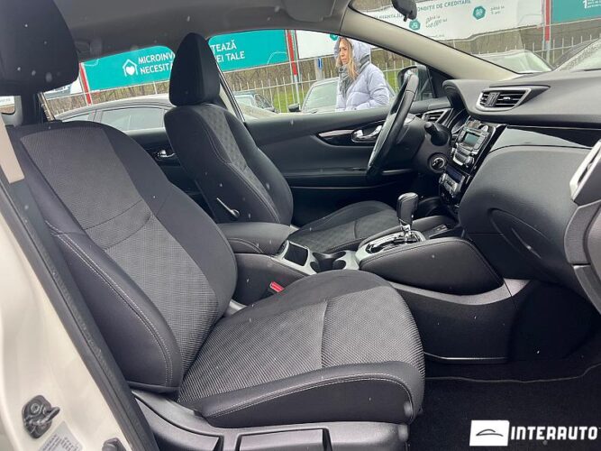 Nissan Qashqai 34 interauto-car