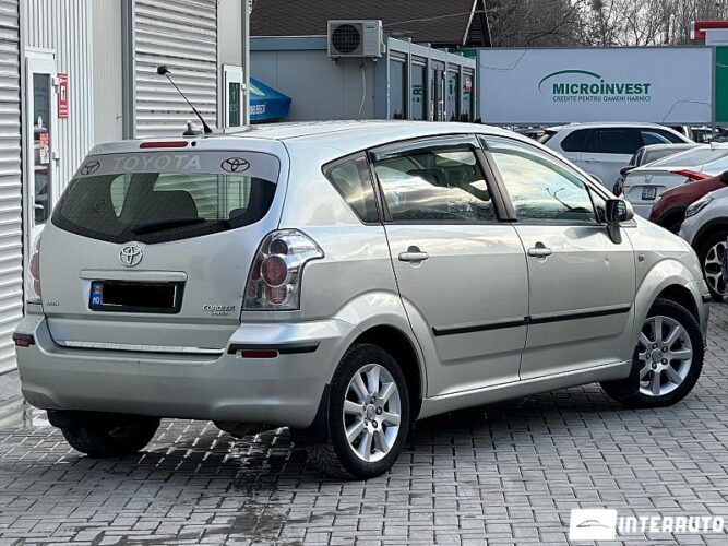 Toyota Corolla Verso 31 interauto-car