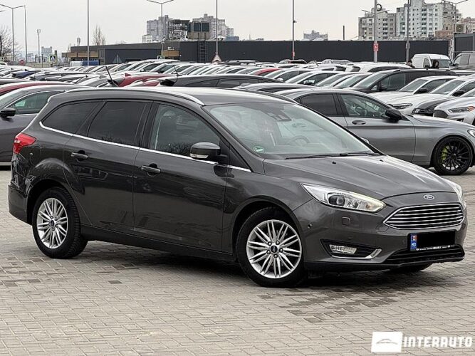 Ford Focus 35 interauto-car