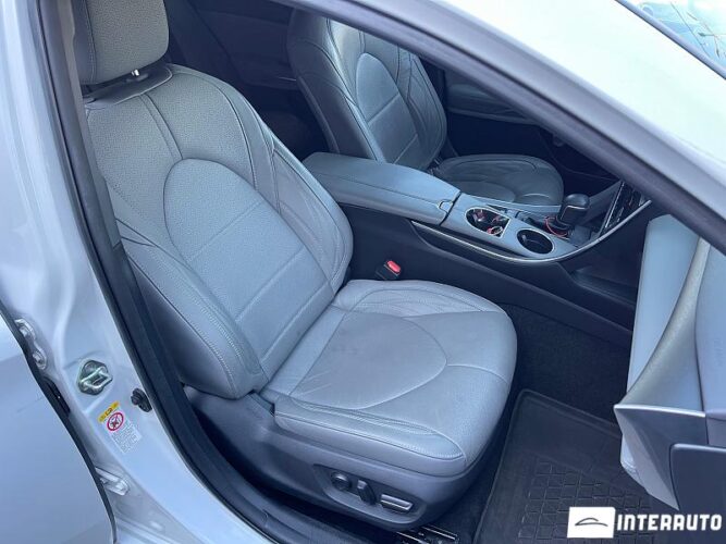 Toyota Avalon 51 interauto-car