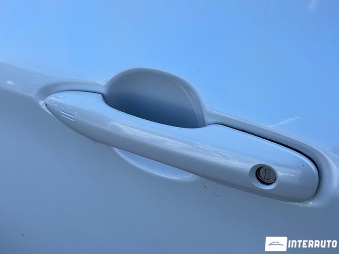 Toyota Avalon 38 interauto-car