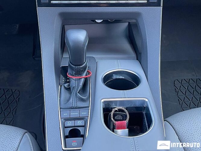 Toyota Avalon 45 interauto-car