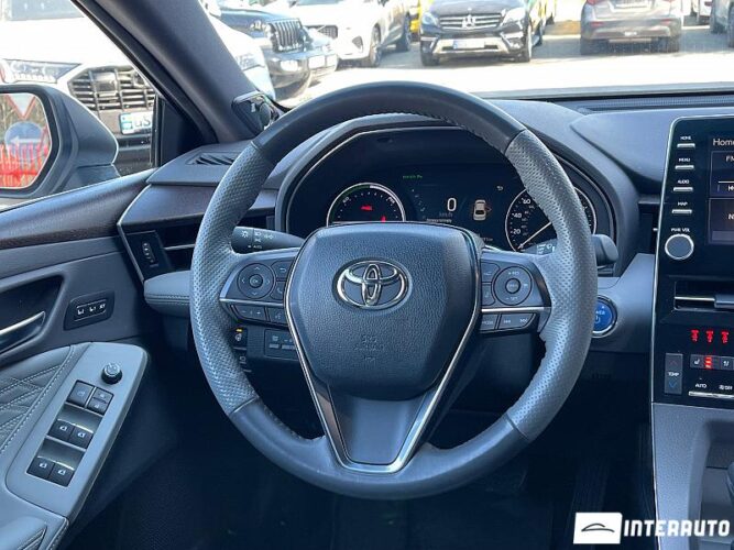 Toyota Avalon 41 interauto-car