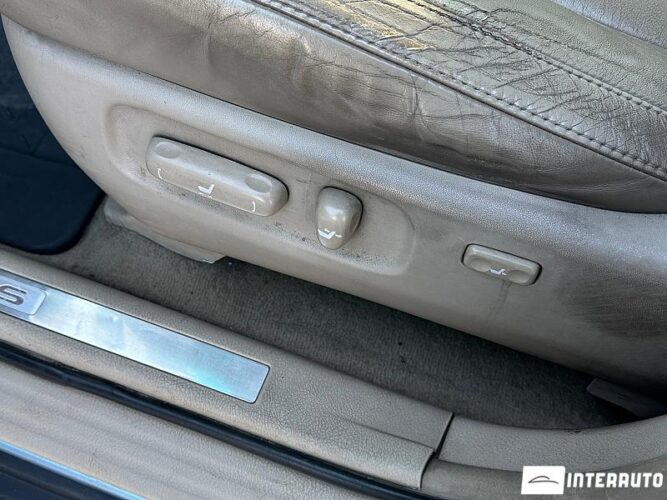 Lexus RX 350 34 interauto-car