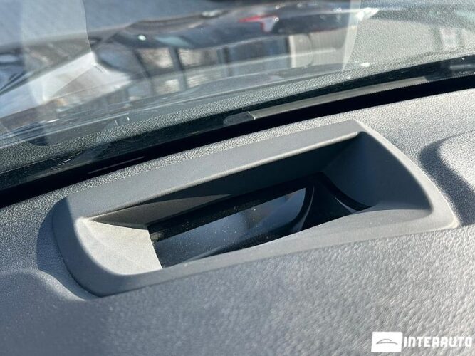 BMW X5 4.0e 46 interauto-car