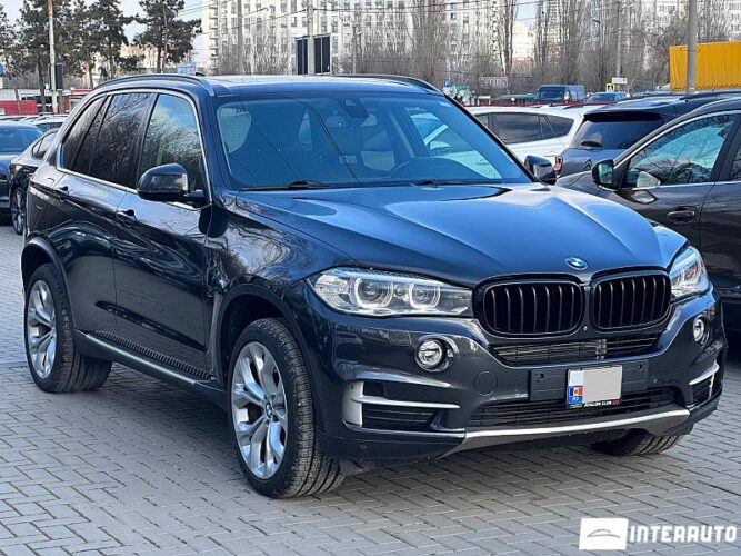 BMW X5 4.0e 36 interauto-car