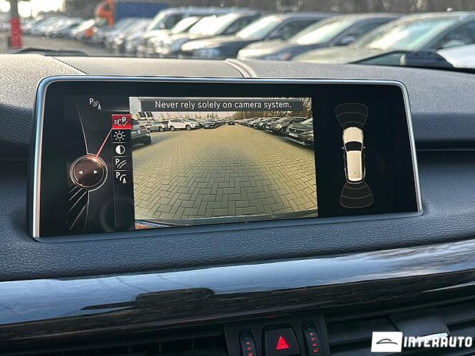 BMW X5 4.0e 48 interauto-car