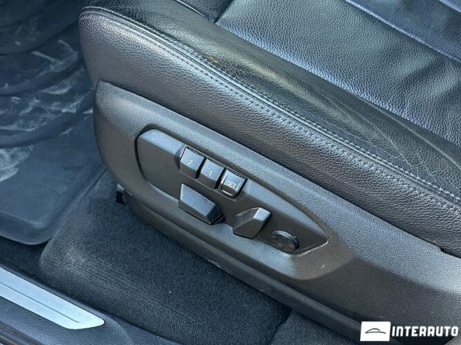 BMW X5 4.0e 43 interauto-car