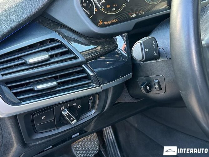 BMW X5 4.0e 42 interauto-car