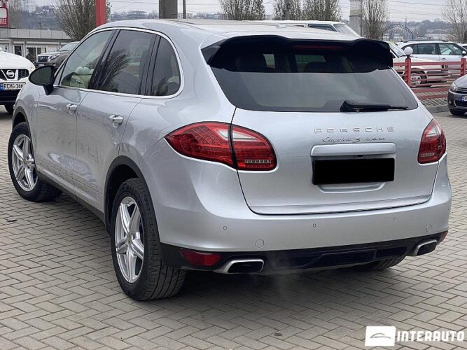 Porsche Cayenne S Hybrid 39 interauto-car