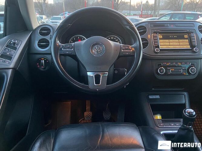Volkswagen Tiguan 37 interauto-car