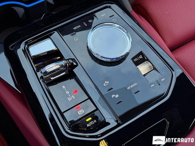 BMW 530e 59 interauto-car