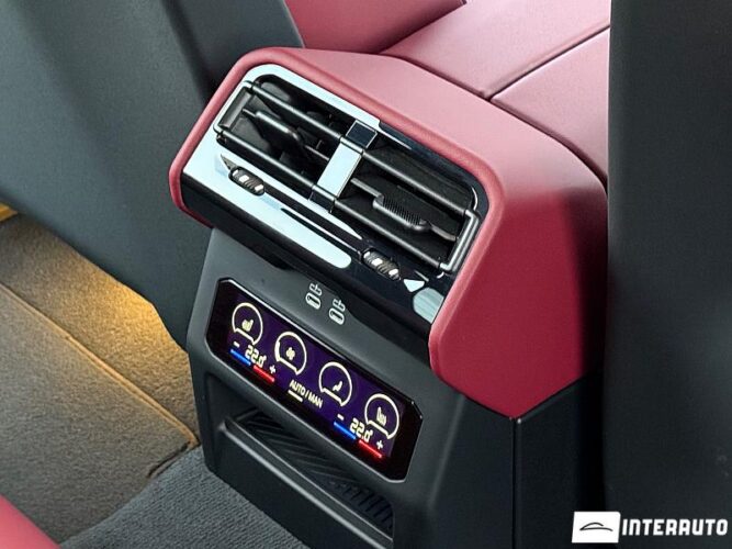 BMW 530e 61 interauto-car