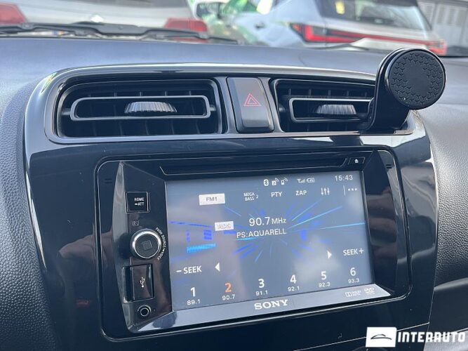 Mitsubishi Mirage 38 interauto-car