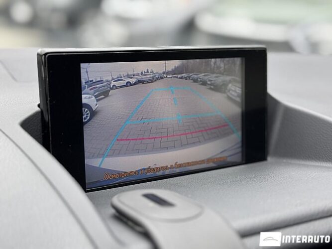 Lexus CT 200h 42 interauto-car