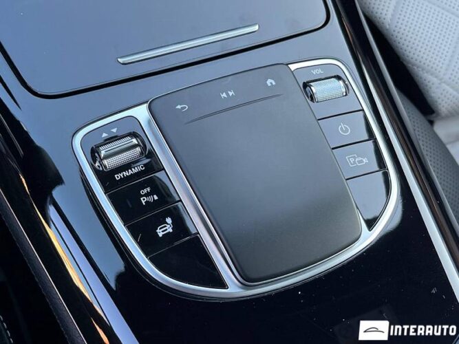 Mercedes EQC 400 52 interauto-car