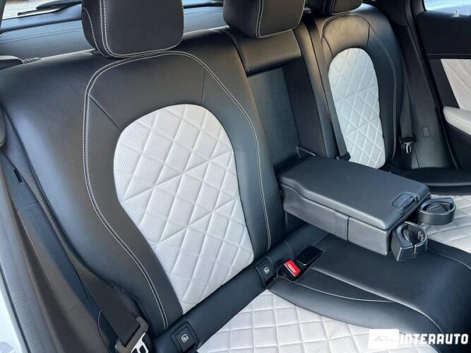 Mercedes EQC 400 56 interauto-car