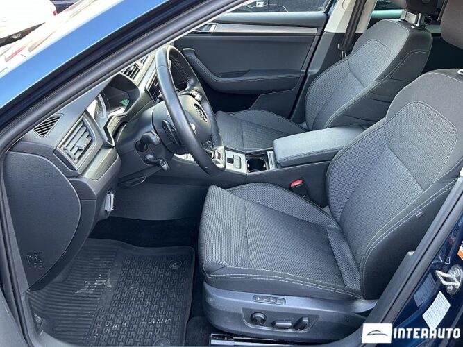Skoda Superb 37 interauto-car