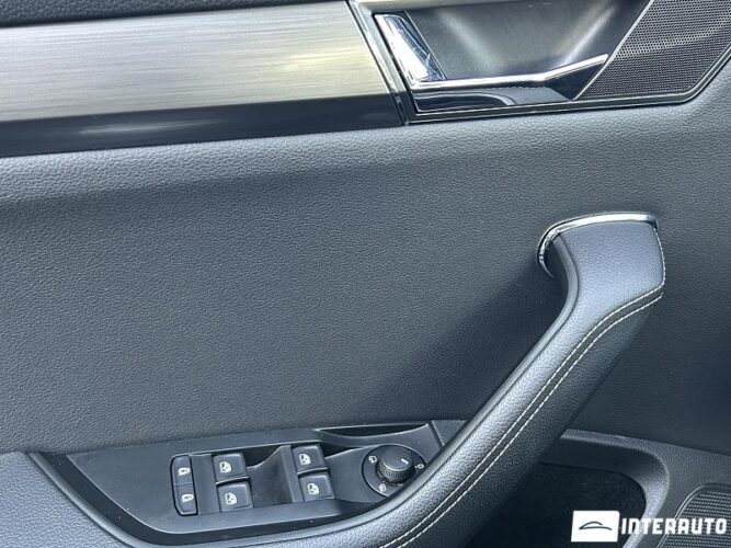 Skoda Superb 36 interauto-car
