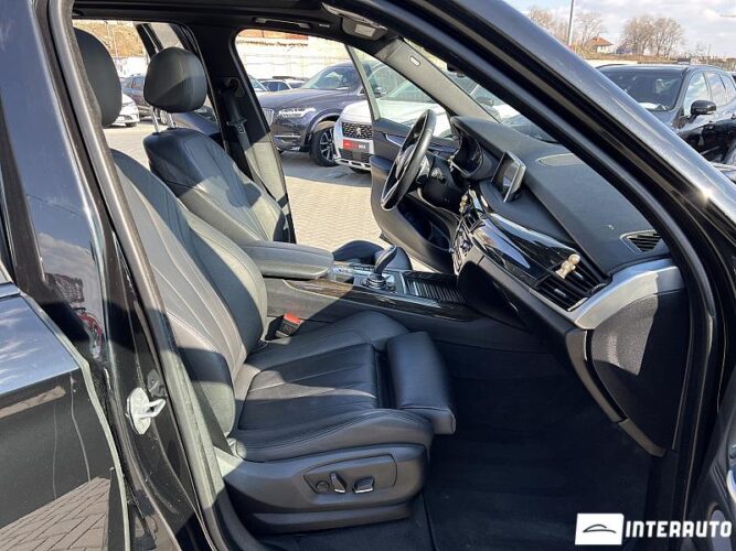 BMW X5 4.0e 50 interauto-car