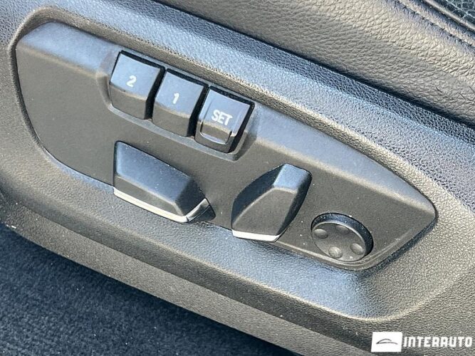 BMW X5 4.0e 55 interauto-car